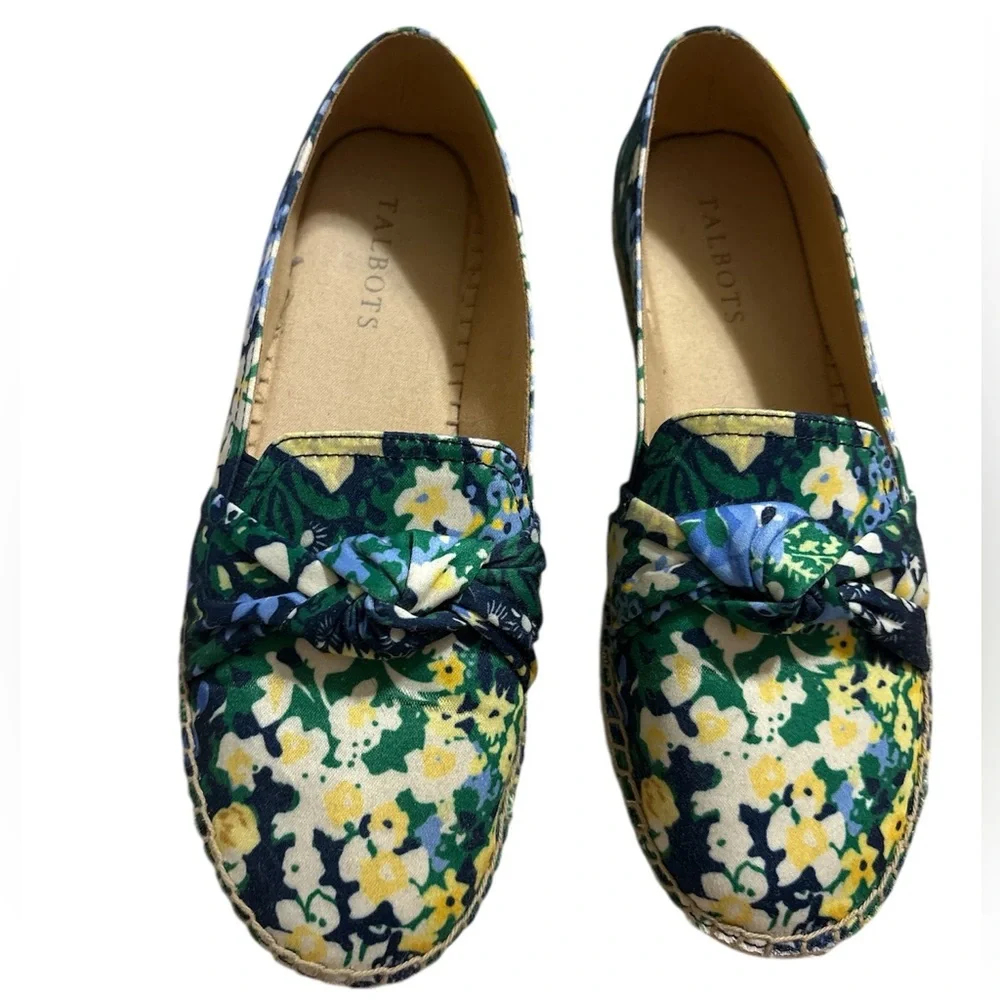 Talbots Izzy Knot Detail Flat Espadrilles in Butterfly Garden Sateen Sz. 7.5